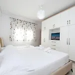 Jimi 2 Vlorë