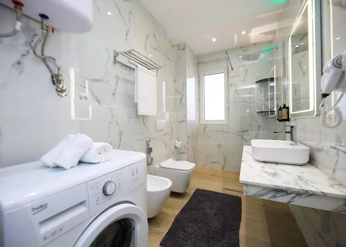 아파트 Jimi 2 Vlorë